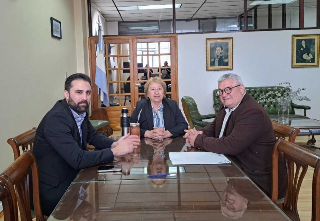 Convenio con la UNPSJB para producir&nbsp;agroalimentos
