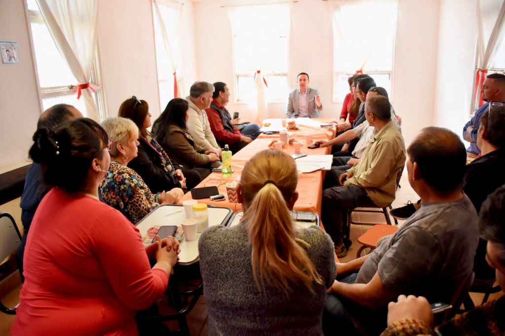 Maderna se reunió con Asociaciones&nbsp;Vecinales