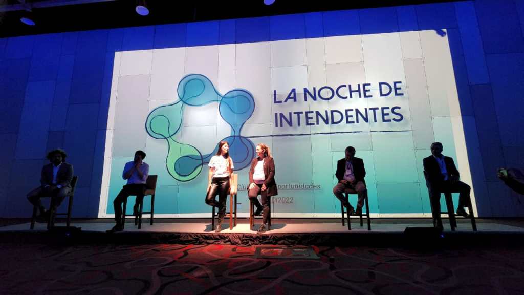 Rawson en una reunión en Buenos Aires para vincular a empresarios con&nbsp;municipios