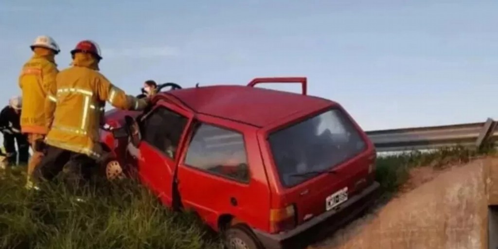 Tres mujeres murieron al chocar de frente contra un&nbsp;guardarrail