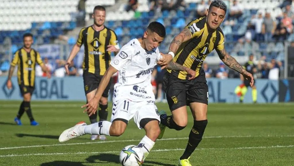 Deportivo Madryn perdió por penales y quedó fuera de la Copa&nbsp;Argentina
