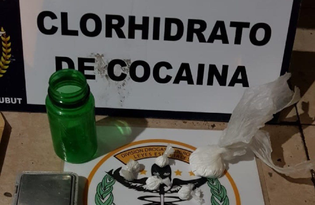 La Policía del Chubut detuvo a una persona y secuestró 30 dosis de cocaína en&nbsp;Esquel