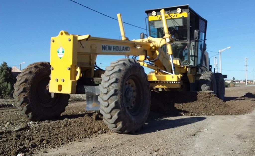 Trelew avanza en el mantenimiento de calles afectadas por el&nbsp;temporal