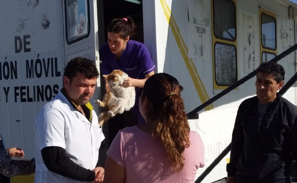 El Quirófano Móvil de Zoonosis estuvo en el barrio&nbsp;INTA