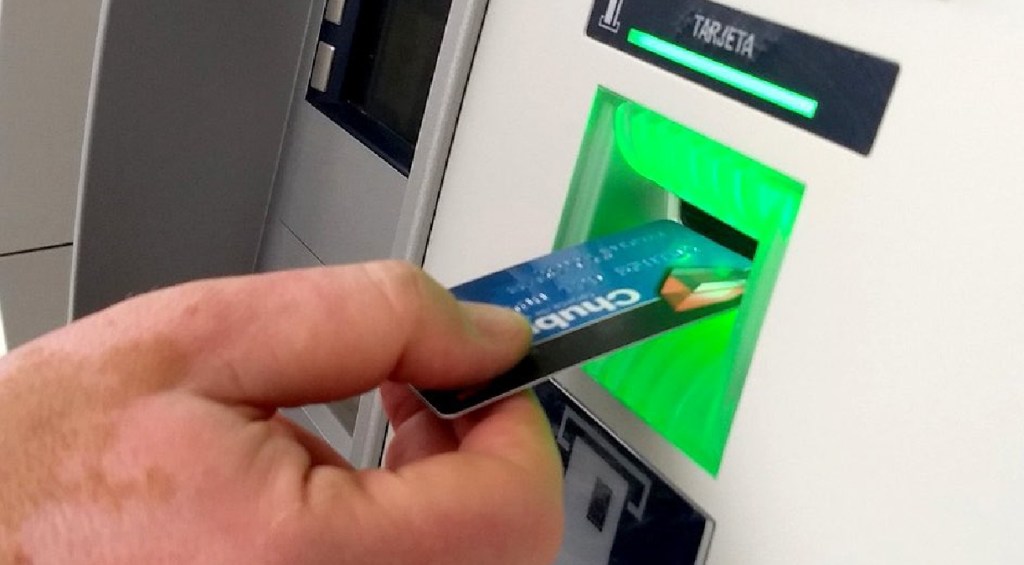 El jueves 6 depositan los haberes a los empleados públicos y&nbsp;jubilados