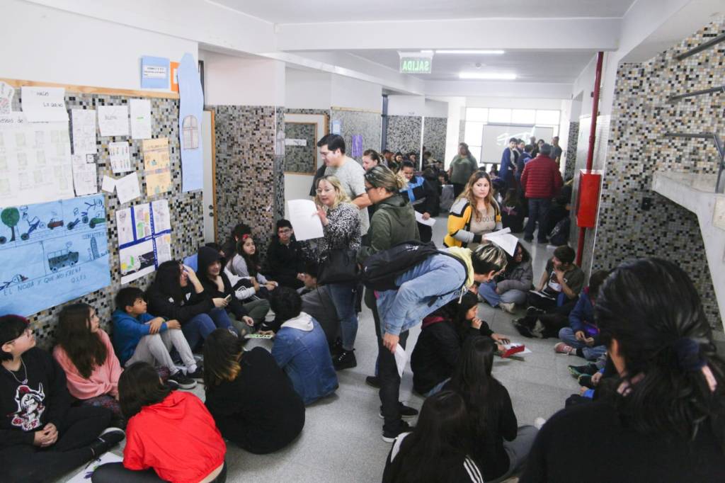Escuelas de Rawson abordan el problema de la violencia en la&nbsp;adolescencia