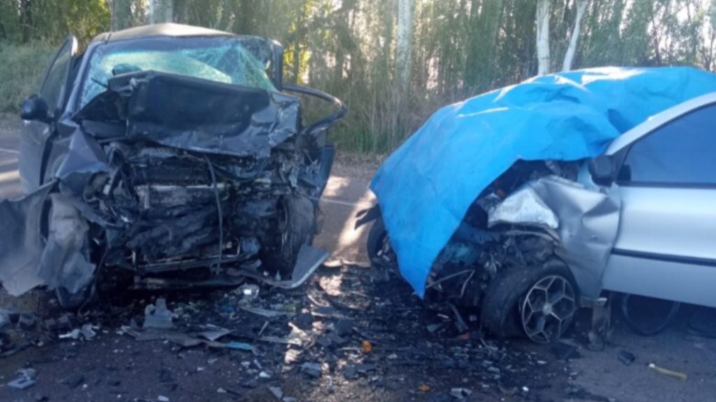 Tragedia: cinco personas murieron en un choque frontal entre dos&nbsp;autos