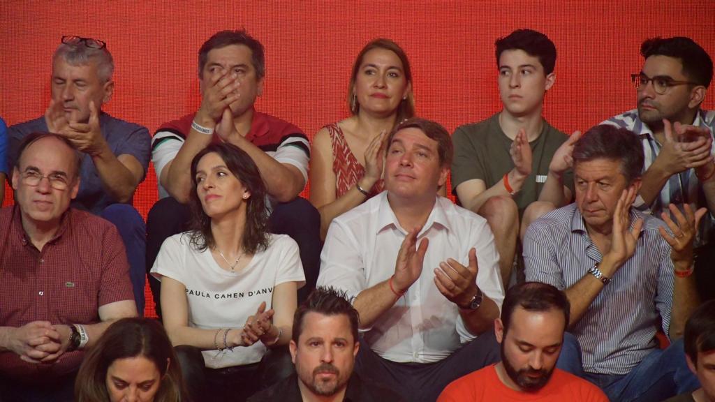 Biss participó del multitudinario acto de la UCR por los 39 años del triunfo de&nbsp;Alfonsín