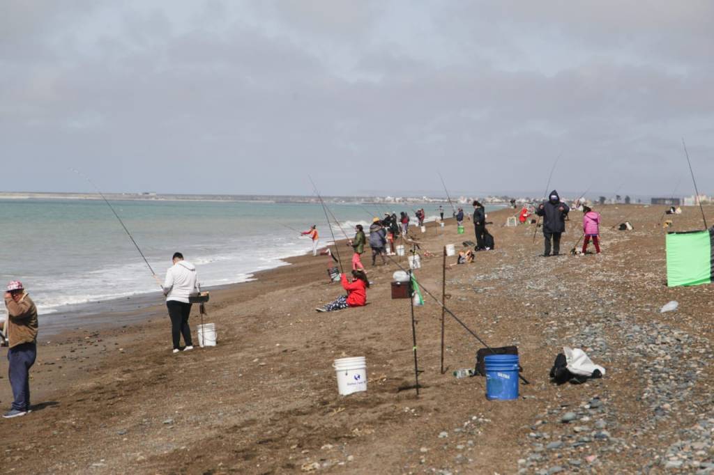Participantes del taller de pesca inclusiva de Rawson compitieron en la Fiesta del&nbsp;Pejerrey