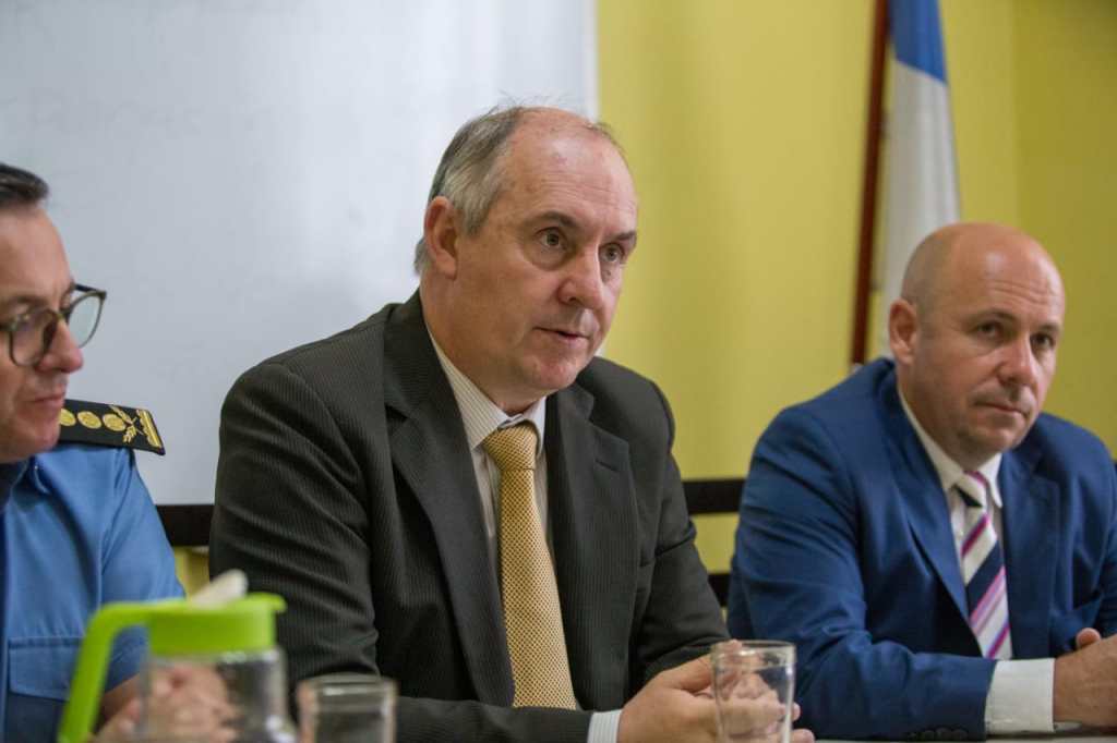 Autoridades provinciales respaldaron el trabajo policial tras violento tiroteo en&nbsp;Comodoro