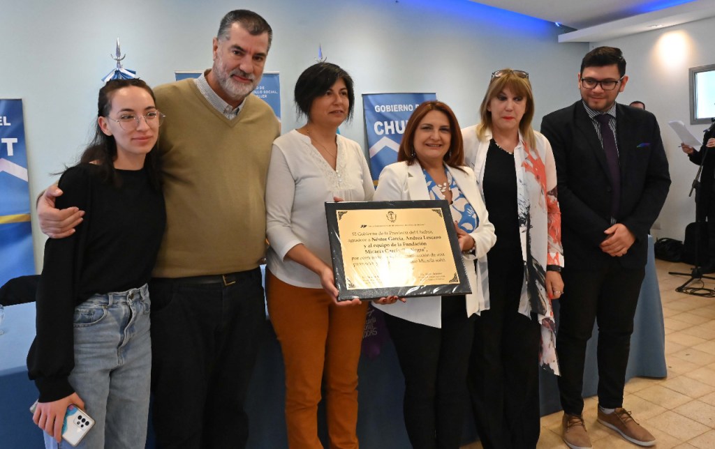Entregan en Chubut un reconocimiento a los padres de Micaela&nbsp;García
