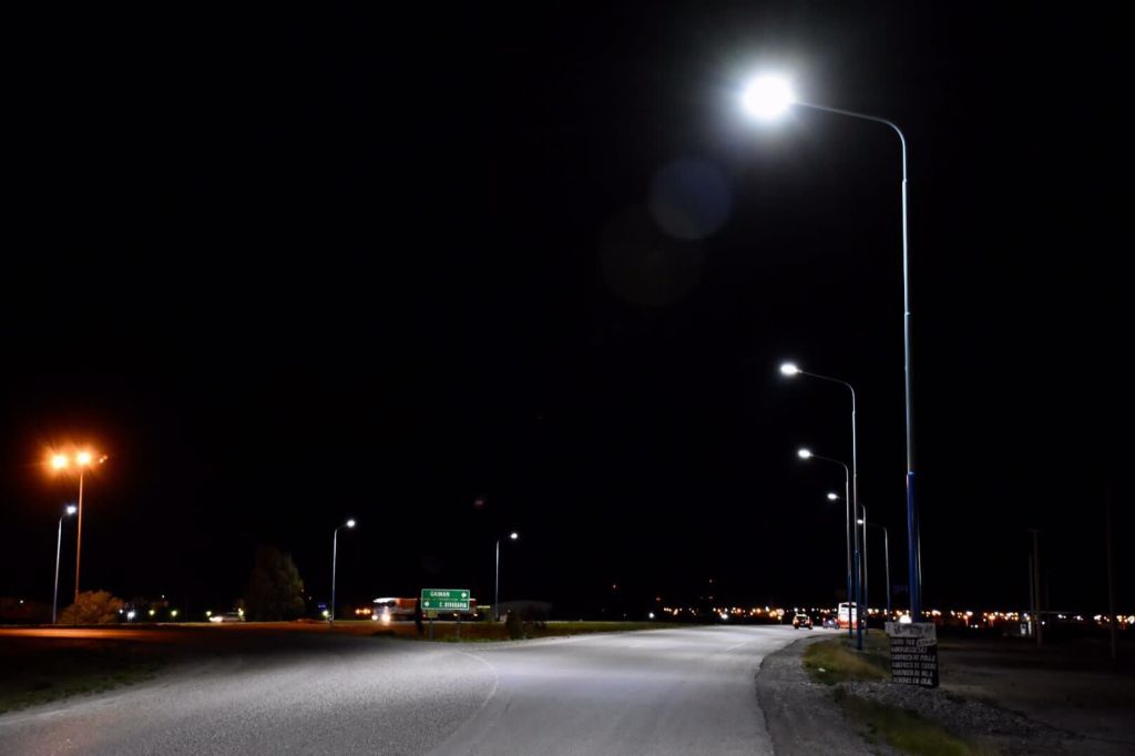 Inauguraron luminarias en la rotonda de acceso norte a&nbsp;Trelew