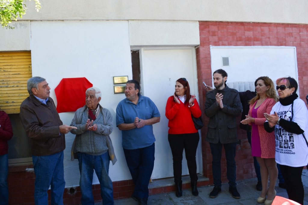Trelewazo | Descubrieron una placa homenaje a&nbsp;Amaya