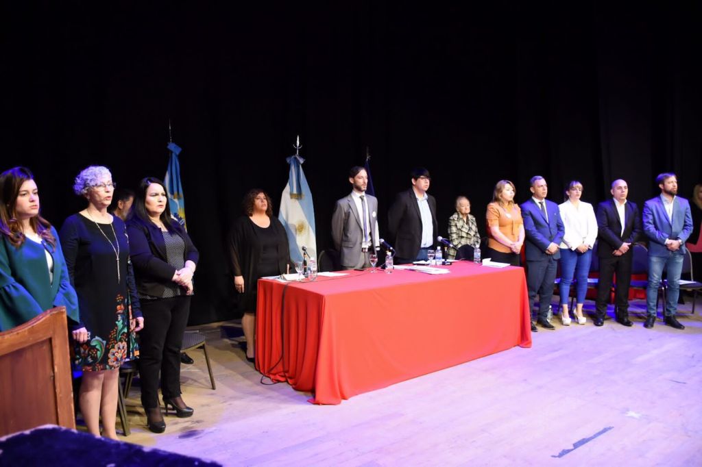 El Concejo Deliberante realizó sesión especial por el Trelewazo y entregó&nbsp;distinciones