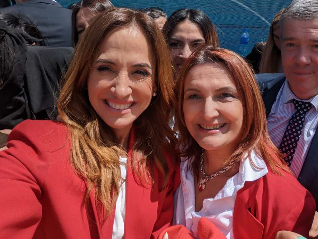 Simone participó de la jura de las nuevas ministras&nbsp;nacionales
