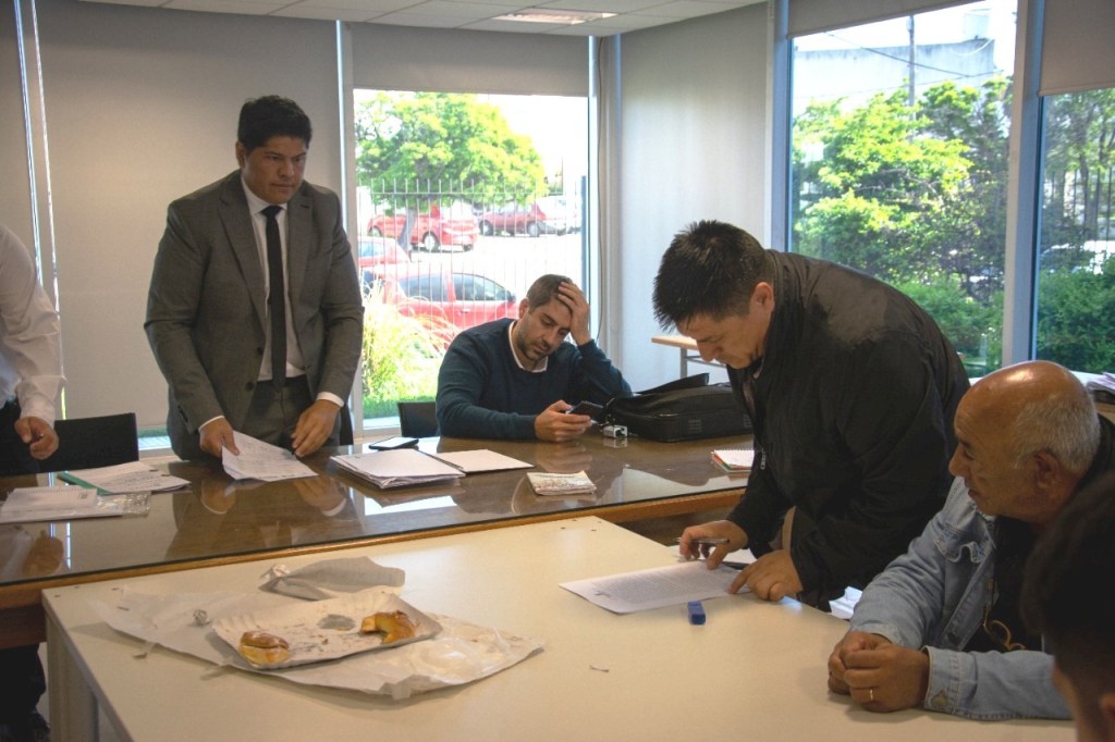Acuerdo salarial con trabajadores&nbsp;viales