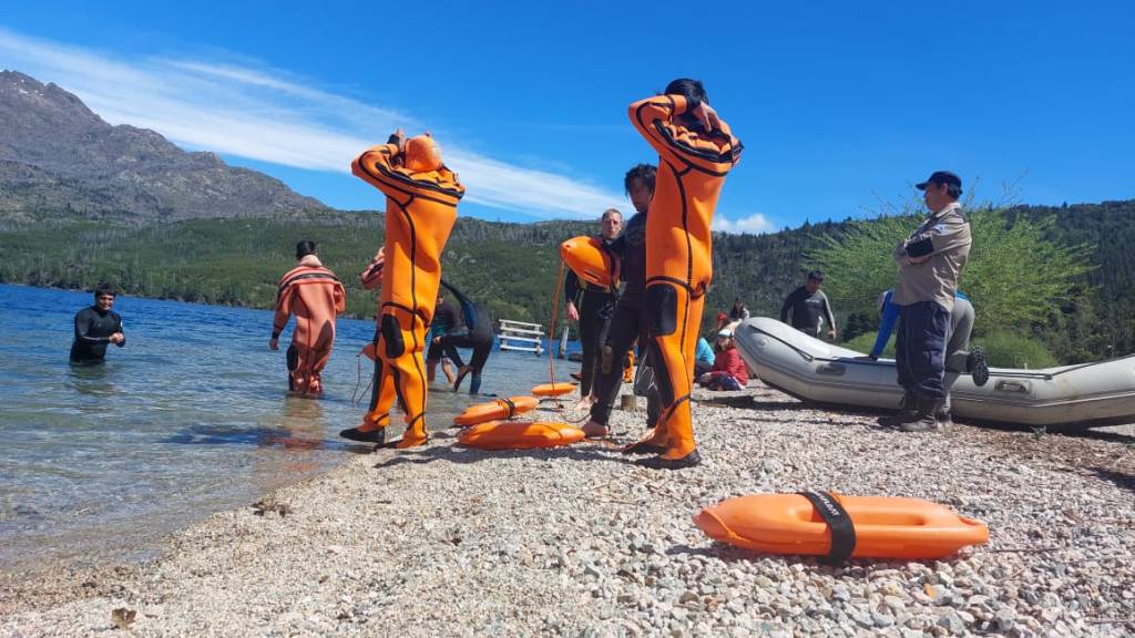 Capacitaron en primeros auxilios a personal de la Reserva Forestal de Lago&nbsp;Epuyén