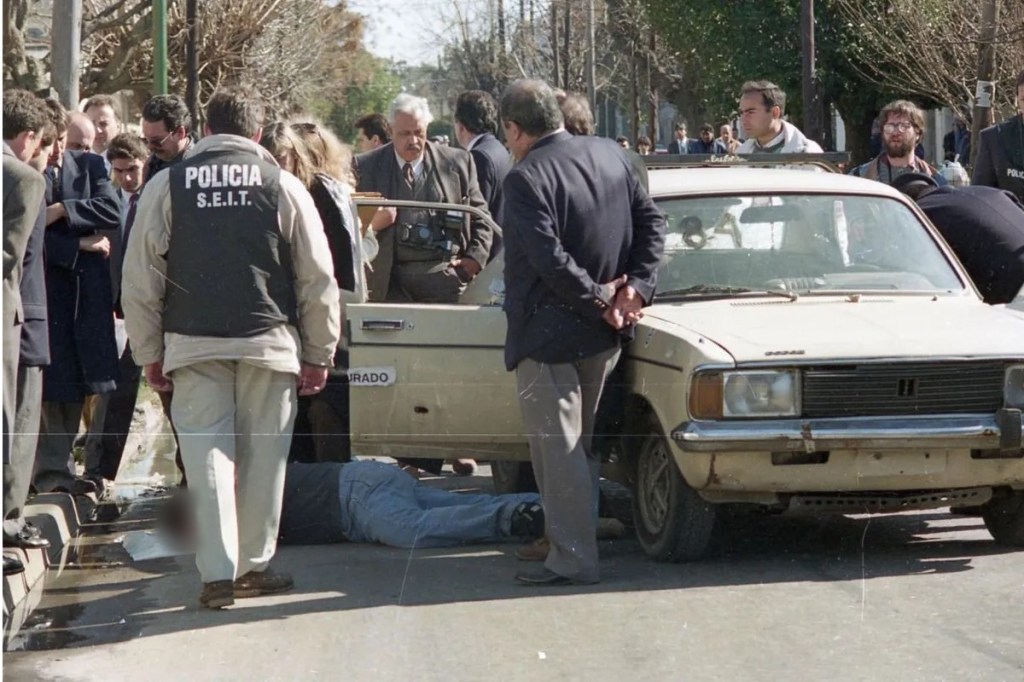 Un policía acribilló con más de 270 tiros a cuatro trabajadores: “fue un lamentable error”&nbsp;dijo