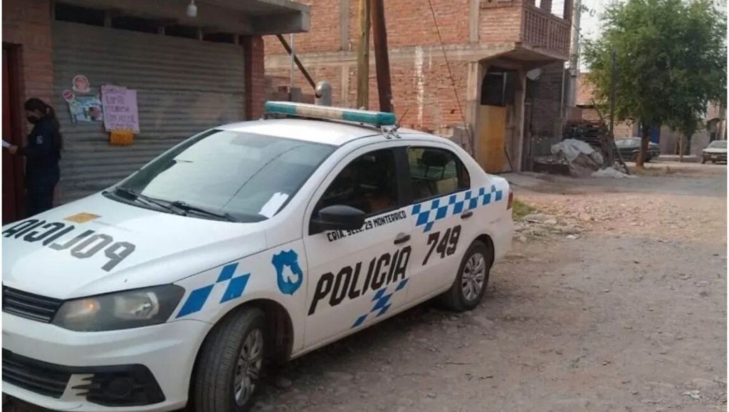 Brutal: golpeó a su hija de 3 años con un cable porque no lo&nbsp;saludó