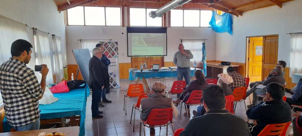 Provincia desarrolló la última mesa agrícola en Gualjaina para avanzar con el plan forrajero en&nbsp;Chubut