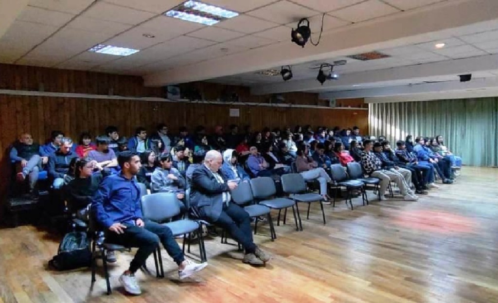Capacitan en Esquel a estudiantes sobre Seguridad en&nbsp;Internet