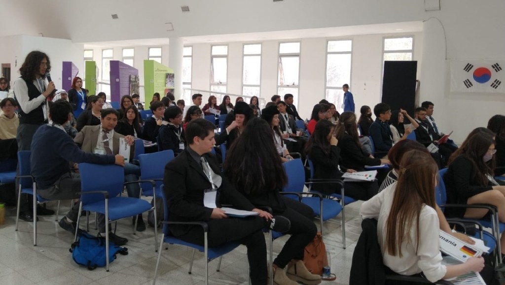 Alumnos de Comodoro, Madryn y Río Mayo en el V encuentro «Uniendo&nbsp;Metas»