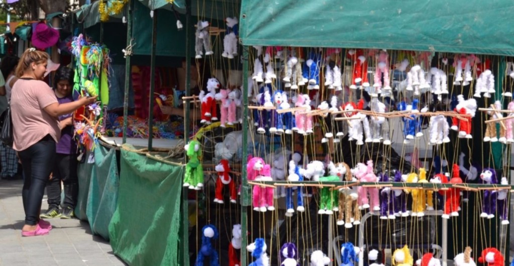 Más de 60 artesanos en la 12° Feria Artesanal «Día de la Madre» de&nbsp;Trelew