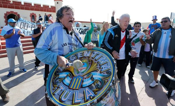 Tula y su bombo llegaron a Qatar: «Soy parte de la&nbsp;historia»