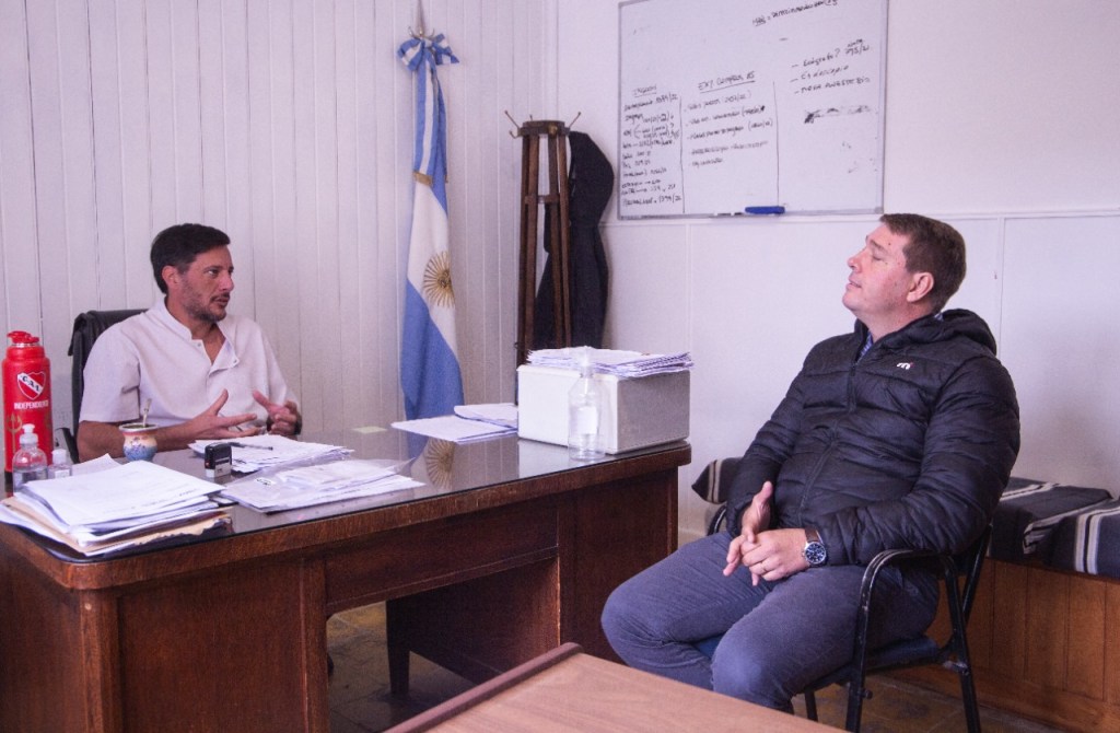 Biss visitó el Hospital de Rawson para dialogar con su nuevo&nbsp;director
