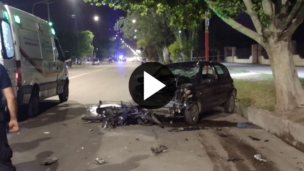 Video: borracho al volante chocó de frente y mató a una joven&nbsp;motociclista