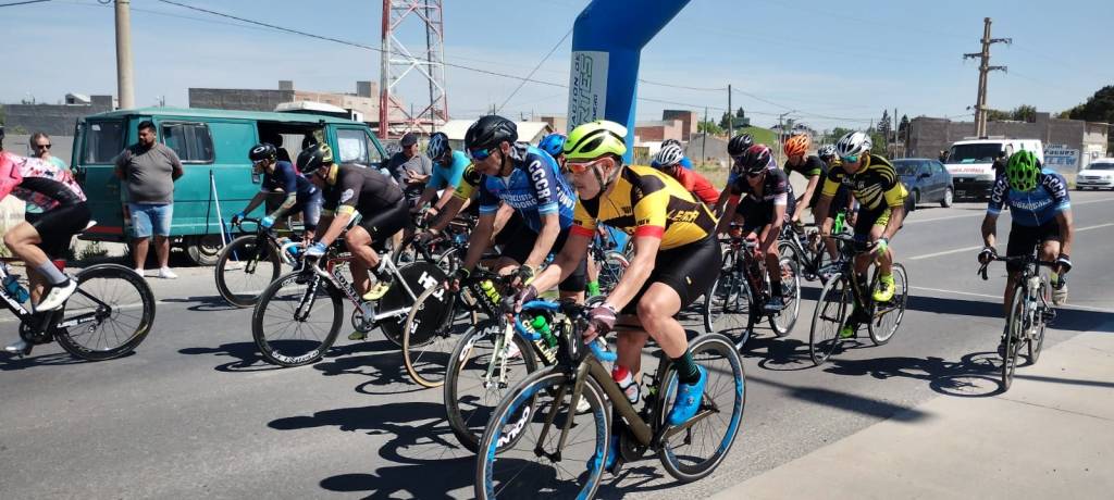 Matías Leiva se quedó con el Gran Premio “Ciudad de&nbsp;Trelew”