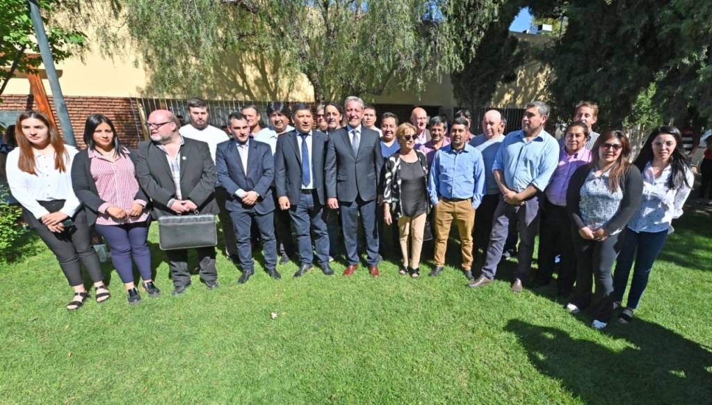 Asumió Luis Aguilera como nuevo ministro de Desarrollo Social y ratificó a todo su&nbsp;Gabinete