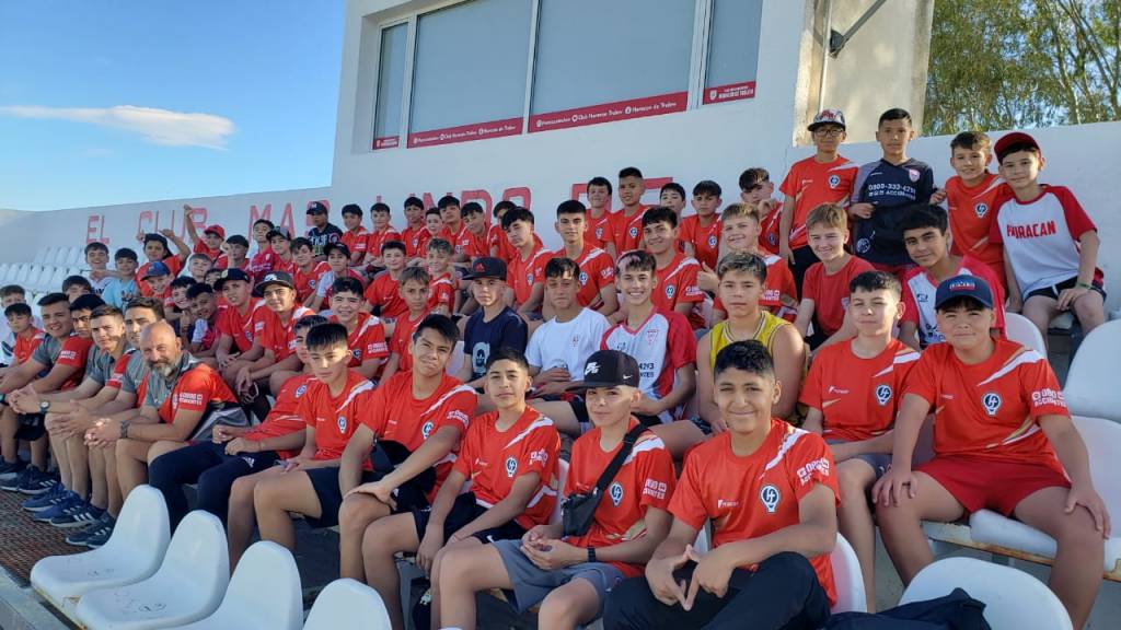 Huracán de Trelew compitió en Buenos Aires y Santa&nbsp;Fé