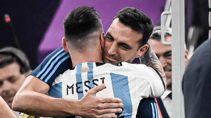 Scaloni: «Es imposible no emocionarse con lo que hacen estos&nbsp;chicos»