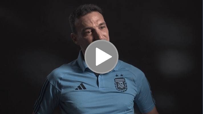 Scaloni se emociona al hablar de la hinchada&nbsp;argentina