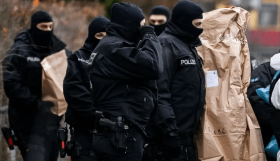 #Alemania | Desmantelan grupo que planeaba dar un golpe de Estado atacando el&nbsp;Parlamento