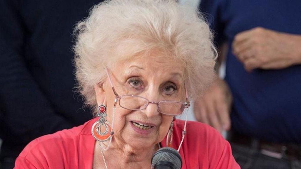«Tenemos la democracia más larga de nuestra historia, hay que&nbsp;cuidarla»