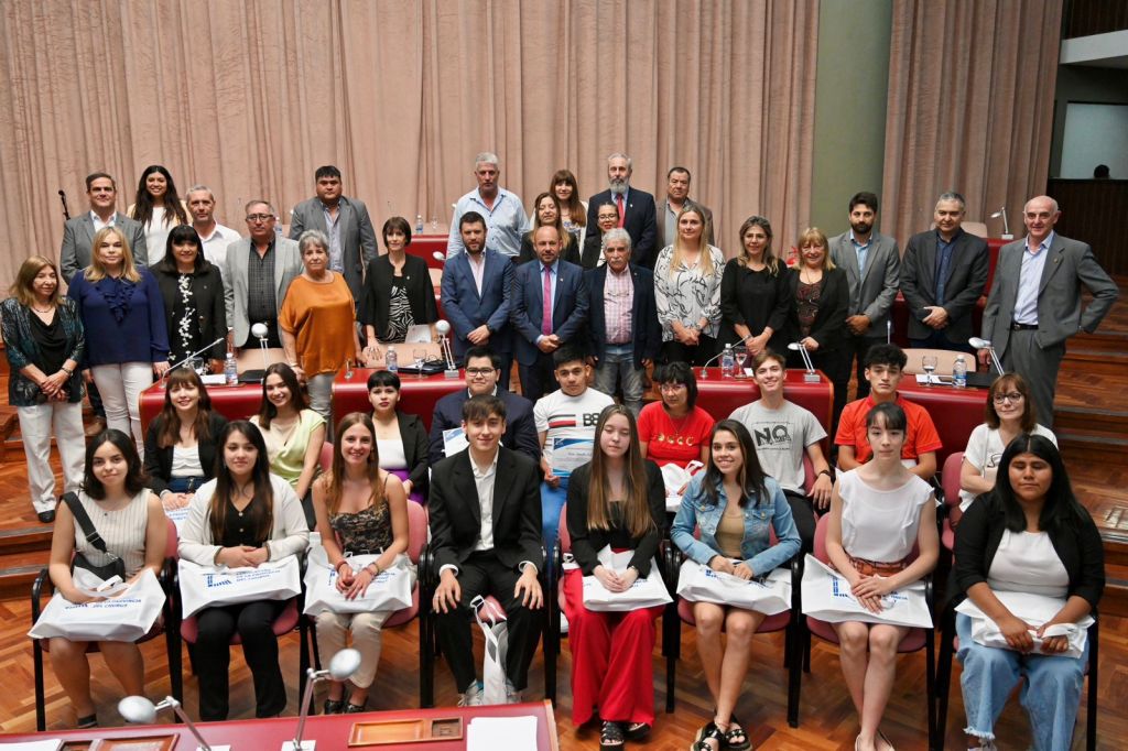 Distinguieron a los alumnos con los mejores&nbsp;promedios