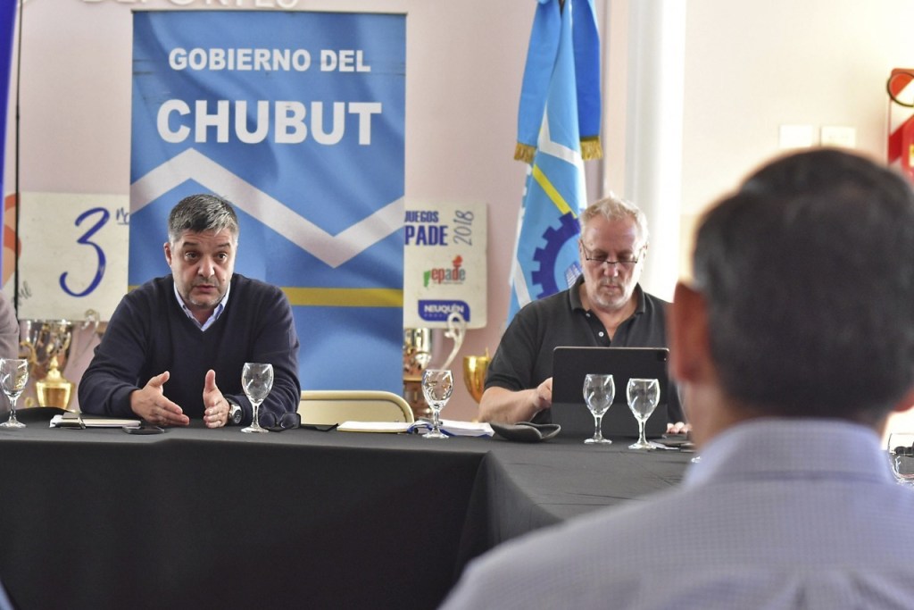Convenio con cooperativas y municipios para el ordenamiento regulatorio del sistema de&nbsp;energía