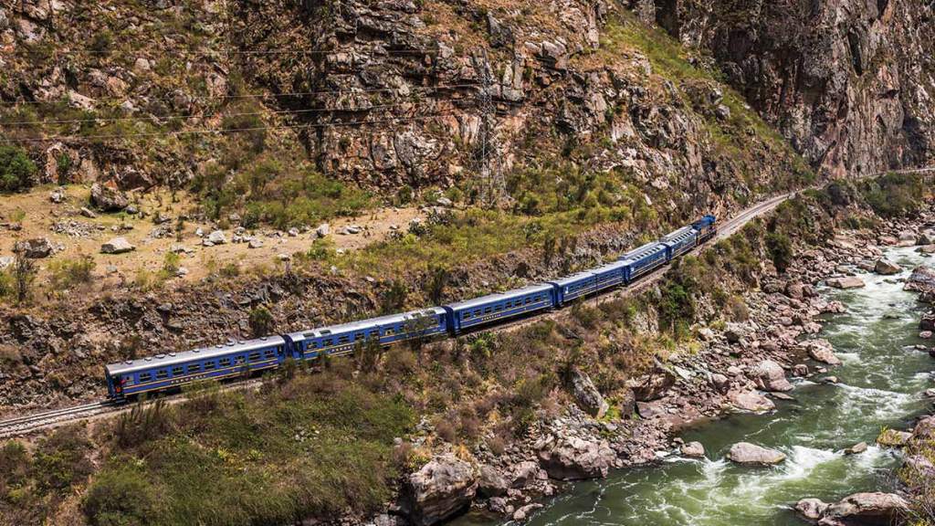 Suspenden trenes a Machu Picchu por protestas contra Presidenta de&nbsp;Perú