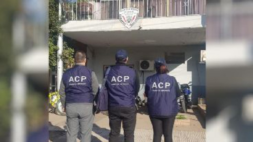 Condenaron a dos policías por golpear y asaltar a una mujer a la que fueron a asistir por un&nbsp;choque