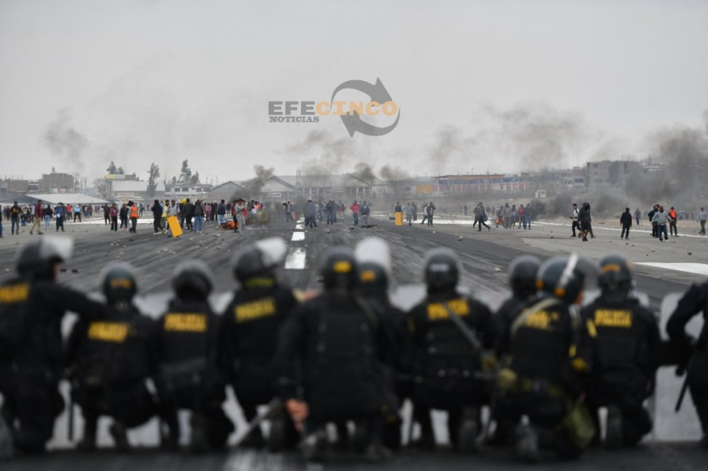 #URGENTE | PERÚ SACA EL EJERCITO A LA&nbsp;CALLE