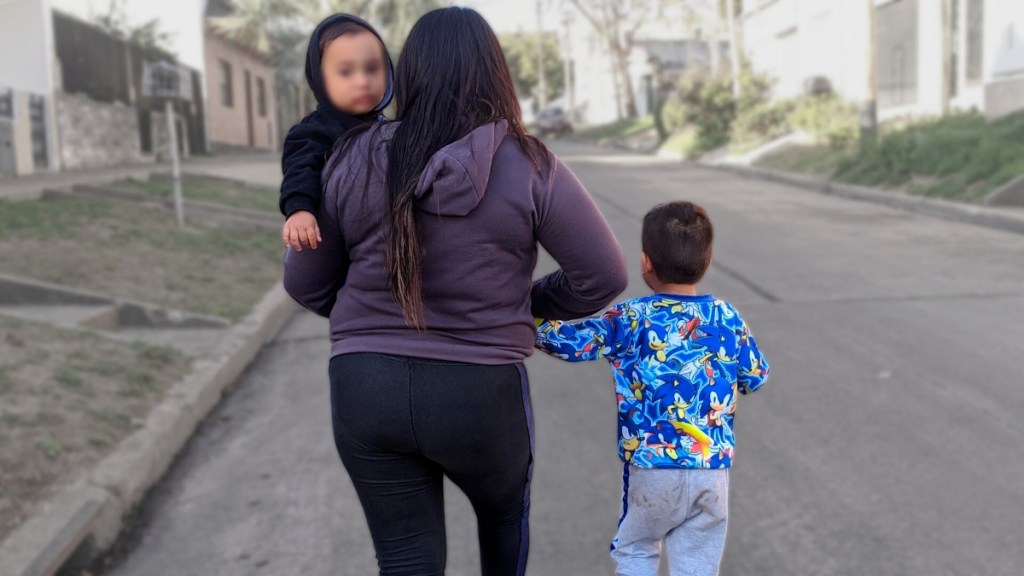 Migraciones regulariza a niños venezolanos de menos de 9 años que llegan sin&nbsp;DNI