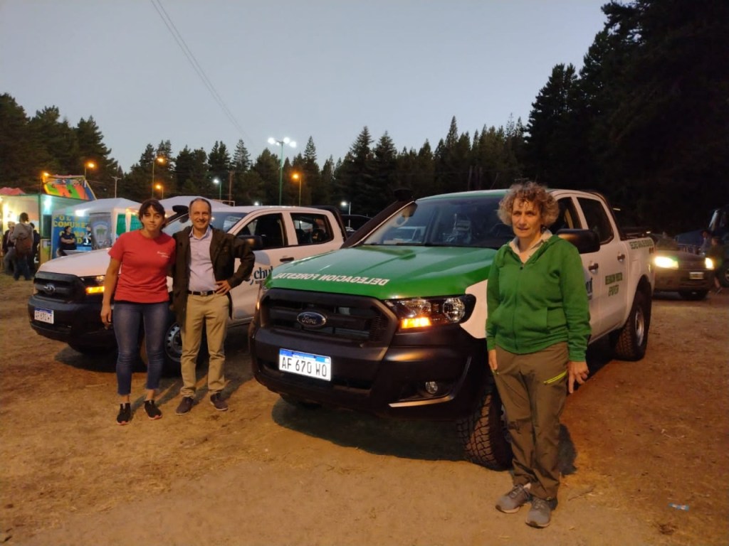 Incorporan dos nuevos vehículos para delegaciones forestales de la&nbsp;Cordillera
