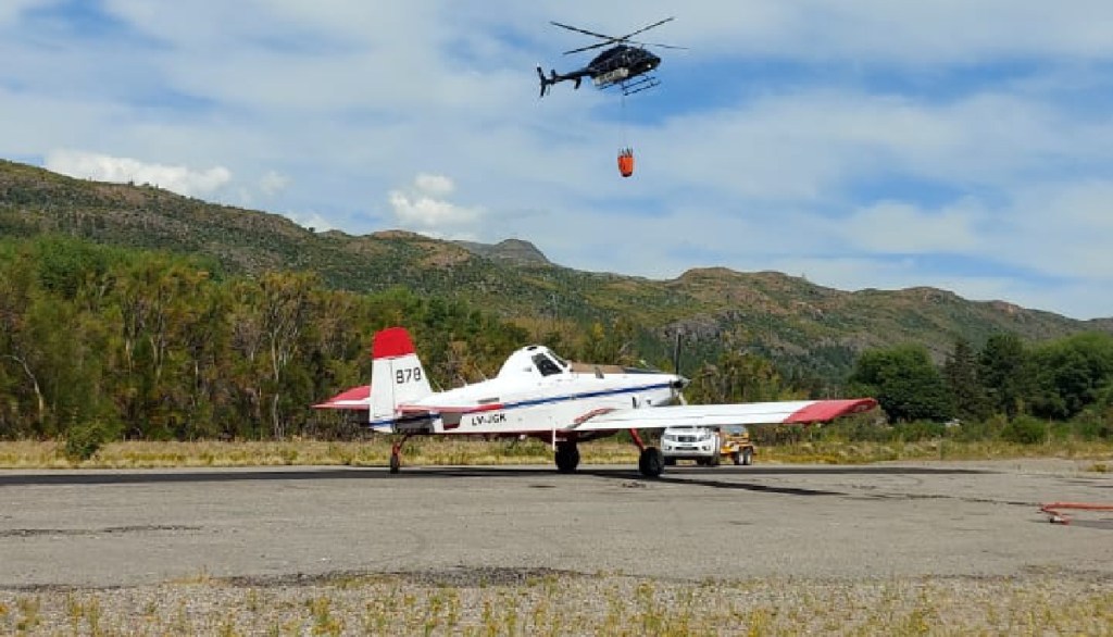 Se reactivó el incendio en el Parque Nacional Los Alerces y Brigadistas continúan trabajando para&nbsp;controlarlo