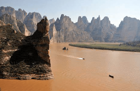 Mueren dos personas y siete desaparecidas tras la crecida en un río en&nbsp;China