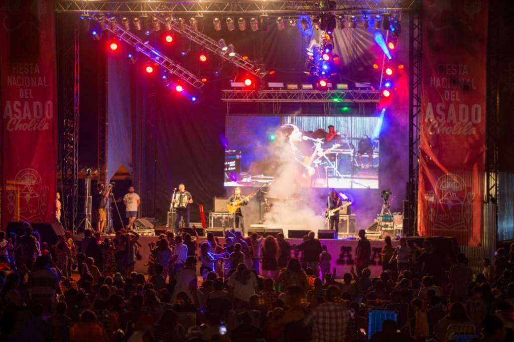 Comenzó la 13° Fiesta Nacional del Asado en&nbsp;Cholila