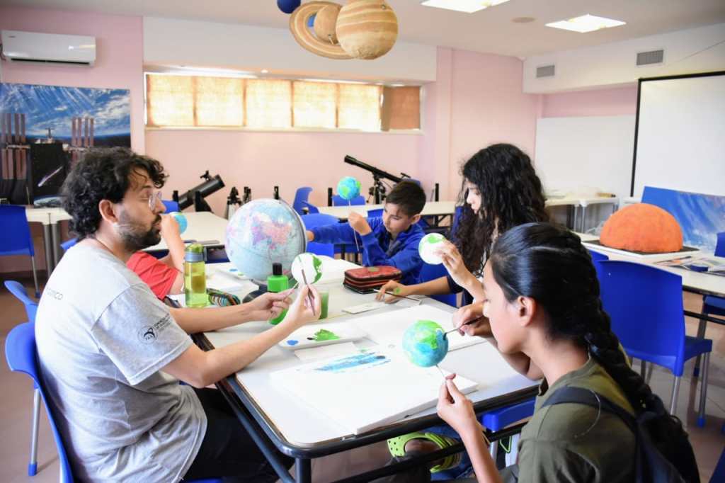 Trelew: Comenzó un nuevo taller de Mini Aficionados a la&nbsp;Astronomía