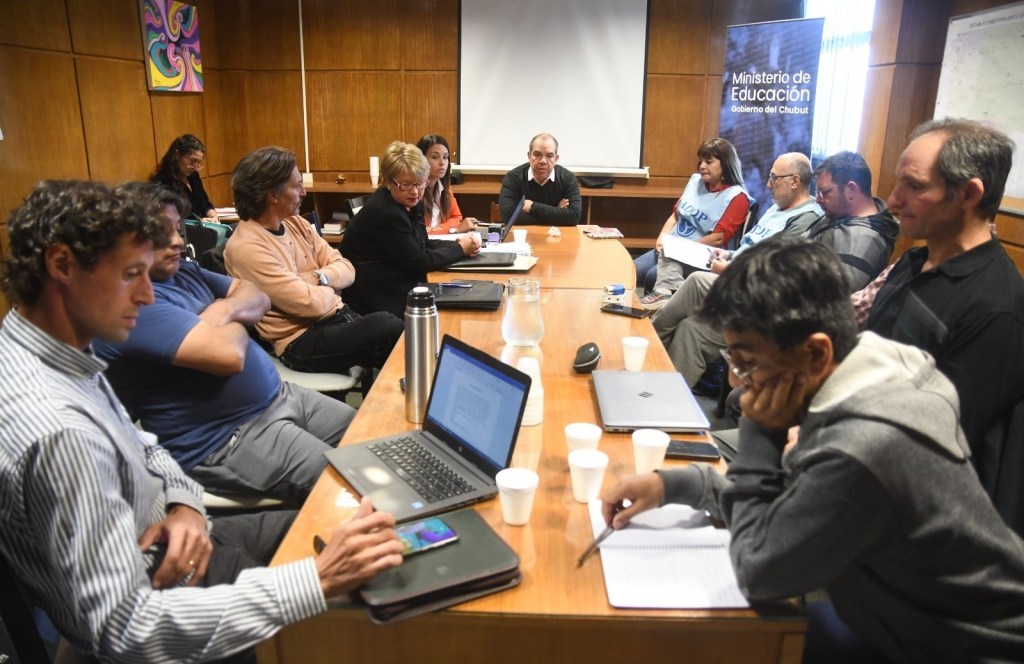 Educación: Cuatro de los cinco gremios docentes firmaron el acuerdo con el Gobierno de la&nbsp;Provincia