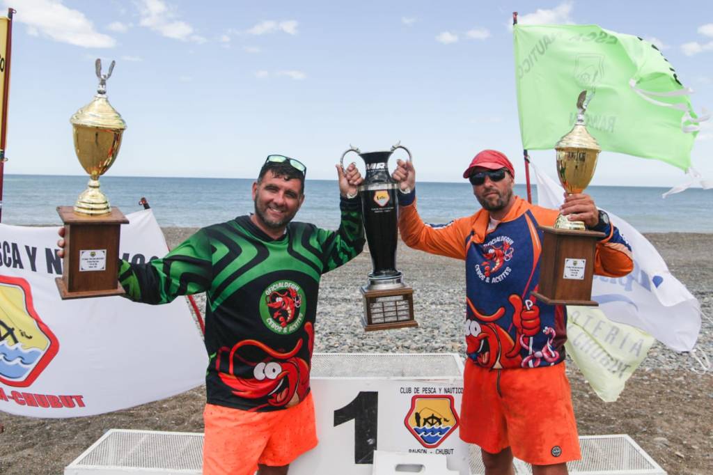 Alexis y Héctor Oficialdegui ganó la edición 2023 de las “20 horas de pesca” en Playa&nbsp;Unión